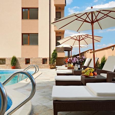 Stanny Court Aparthotel เนเซบาร์ ภายนอก รูปภาพ