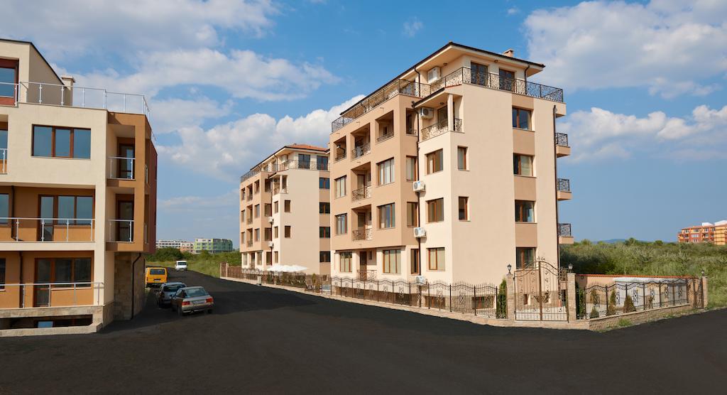 Stanny Court Aparthotel เนเซบาร์ ภายนอก รูปภาพ